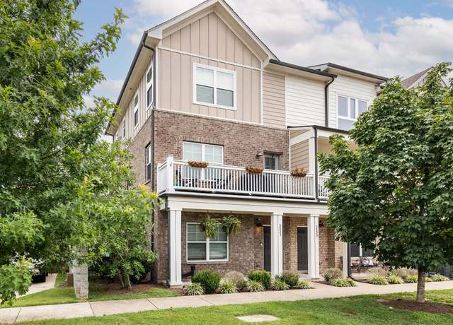 Property at 5521 Kentucky Ave, Nashville, TN 37209, 3 beds, 3.5 baths