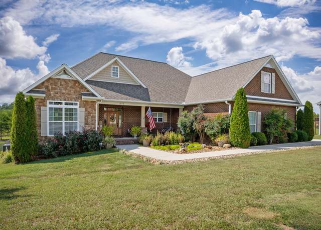 Property at 2133 Foster Cir, Cookeville, TN 38501, 3 beds, 3 baths
