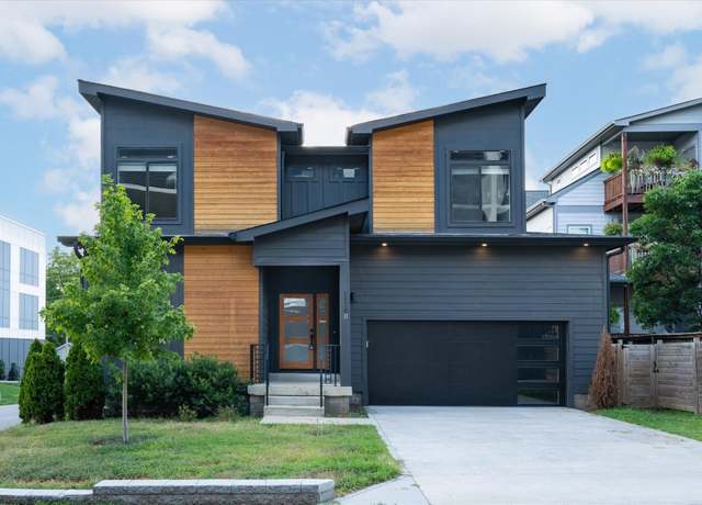 Property at 1710B Nassau St, Nashville, TN 37208, 4 beds, 2.5 baths