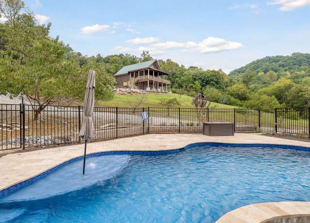 Property at 4818 Ensor Hollow Rd, Buffalo Valley, TN 38548, 3 beds, 2.5 baths