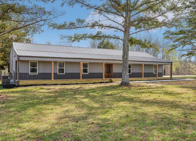 Property at 158 Barnesville Rd, Summertown, TN 38483, 4 beds, 3 baths