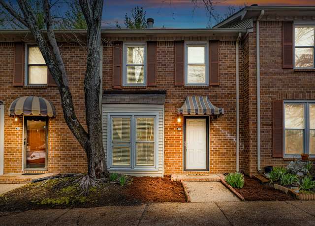 Property at 519 Williamsburg Dr, Nashville, TN 37214, 2 beds, 1.5 baths