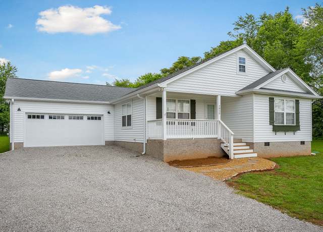 Property at 7959 Monterey Hwy, Sparta, TN 38583, 3 beds, 2 baths