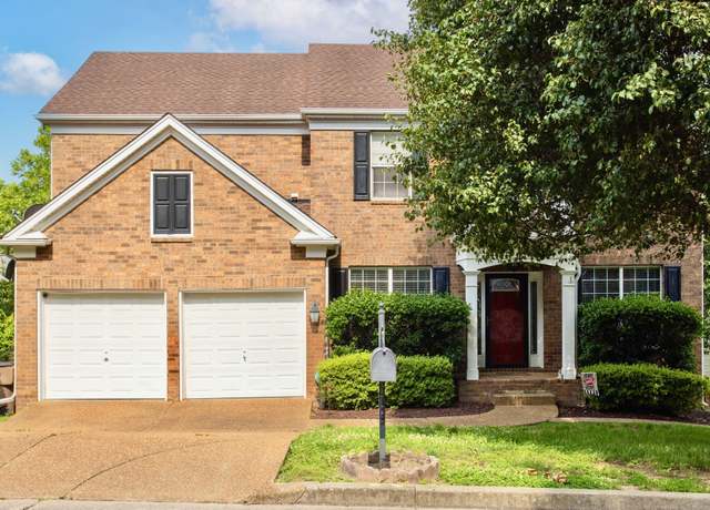 Property at 5741 Sterling Oaks Dr, Brentwood, TN 37027, 4 beds, 2.5 baths