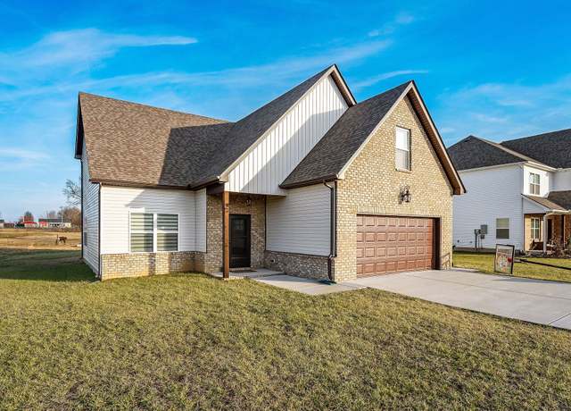 Property at 235 Villa St, Smithville, TN 37166, 4 beds, 2.5 baths