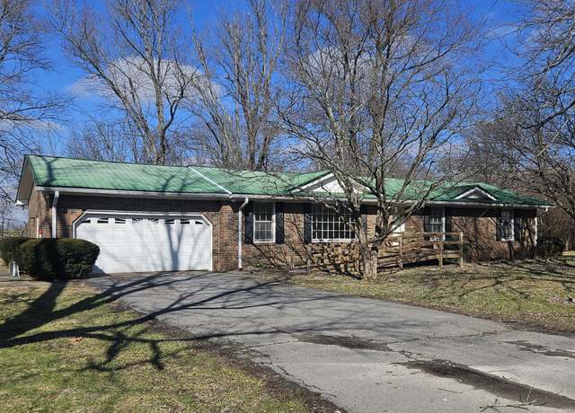 Property at 140 Burke Ln, Portland, TN 37148, 3 beds, 2 baths