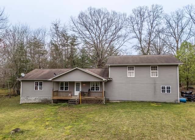 Property at 178 Big Lick Rd, Crossville, TN 38572, 3 beds, 2 baths