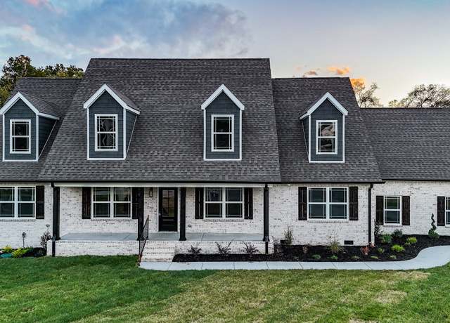 Property at 607 Apple Blossom Trl, Shelbyville, TN 37160, 3 beds, 2 baths