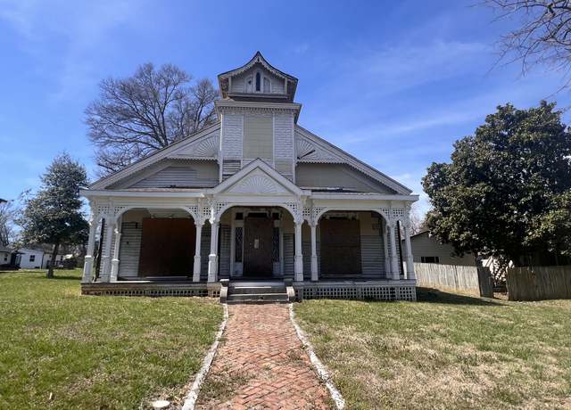 Property at 2007 S Virginia St, Hopkinsville, KY 42240
