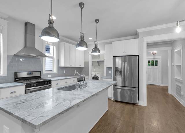 Property at 608 S 12th St Unit A, Nashville, TN 37206, 3 beds, 2.5 baths