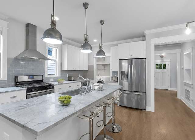 Property at 608 S 12th St Unit A, Nashville, TN 37206, 3 beds, 2.5 baths