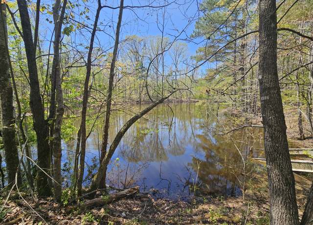 Property at 5005 Bunches Chapel Rd, Parsons, TN 38363