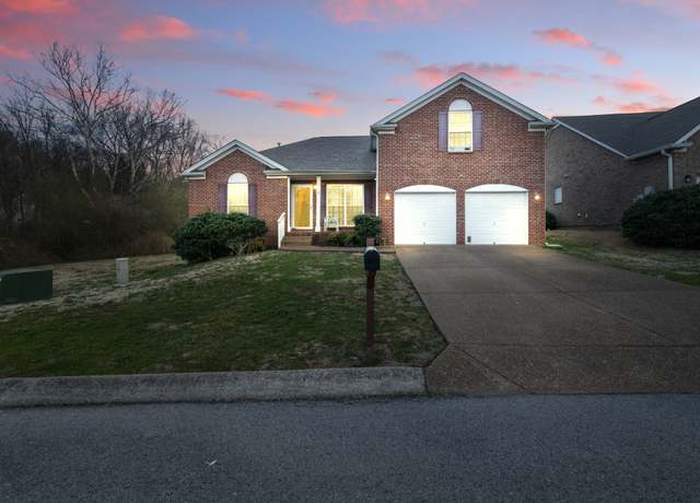 Property at 214 Cobblestone Lndg, Mount Juliet, TN 37122, 3 beds, 2 baths