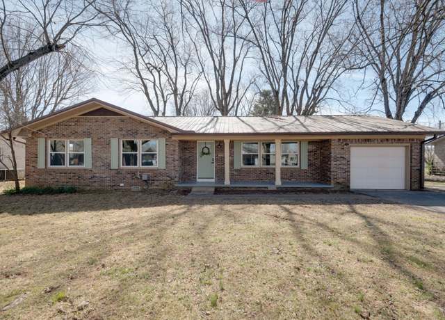 Property at 709 7th St, Lawrenceburg, TN 38464, 3 beds, 2 baths