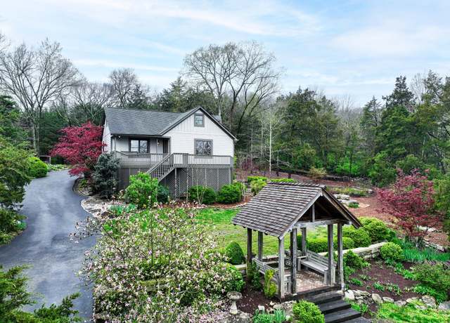 Property at 1865 Carters Creek Pike, Franklin, TN 37064, 3 beds, 4 baths