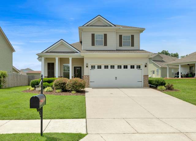 Property at 1015 Keeneland Dr, Spring Hill, TN 37174, 4 beds, 3.5 baths