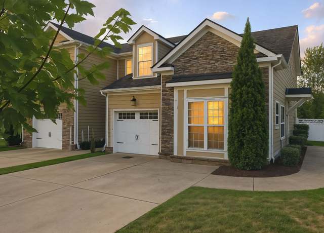 Property at 501 Shirebrook Cir, Spring Hill, TN 37174, 3 beds, 2.5 baths