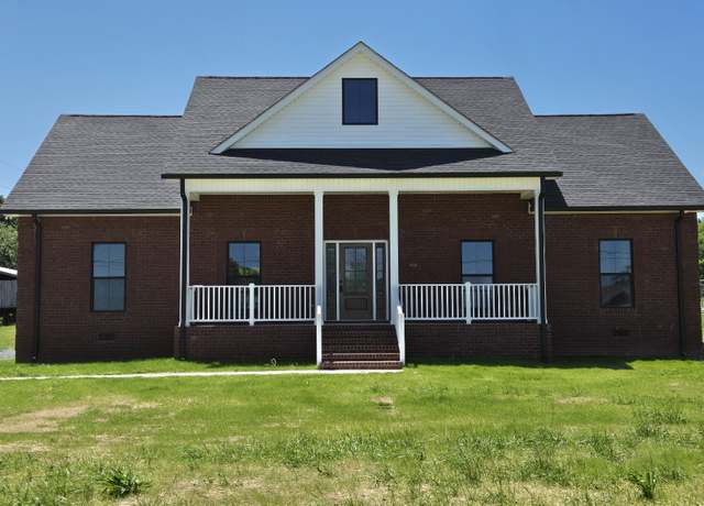 Property at 1801 Old Highway 52, Lafayette, TN 37083, 3 beds, 2 baths