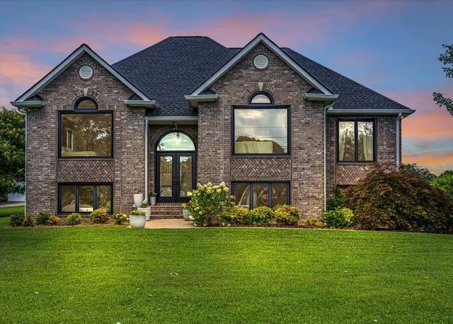 Property at 1113 Eastland Dr, Ashland City, TN 37015, 3 beds, 2 baths