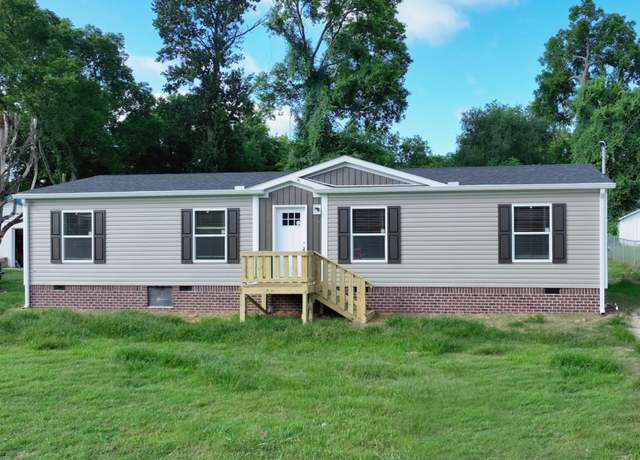 Property at 286 Morton Ave, Gallatin, TN 37066, 3 beds, 2 baths
