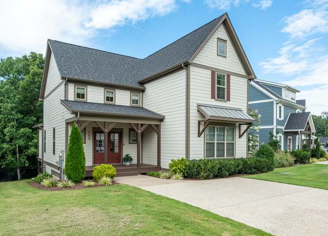 Property at 264 Evans Dr, Tullahoma, TN 37388, 3 beds, 2.5 baths