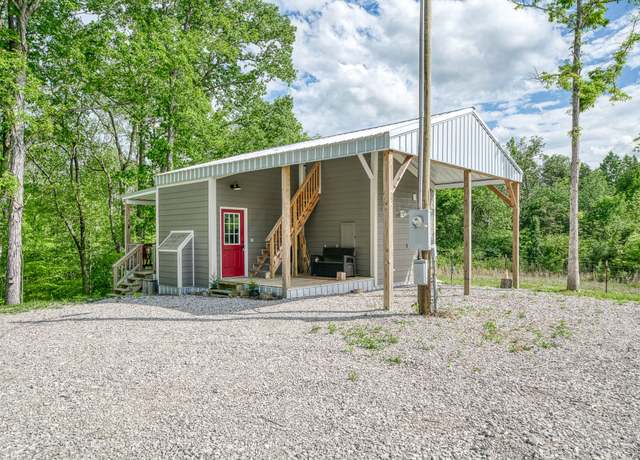 Property at 2361 Cookeville Hwy, Livingston, TN 38570, 1 bed, 1 bath