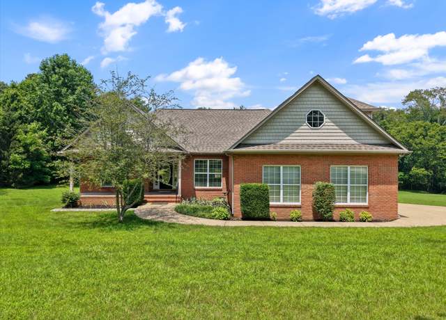 Property at 717 Pleasant View Dr, Columbia, TN 38401, 3 beds, 2 baths
