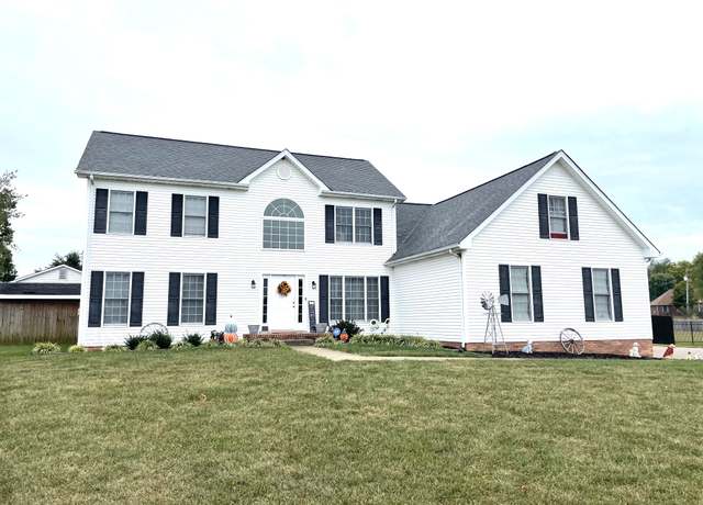 Property at 1124 Thornberry Dr, Clarksville, TN 37043, 4 beds, 2.5 baths