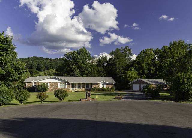 Property at 532 Nob Hill Dr, Sparta, TN 38583, 3 beds, 3.5 baths