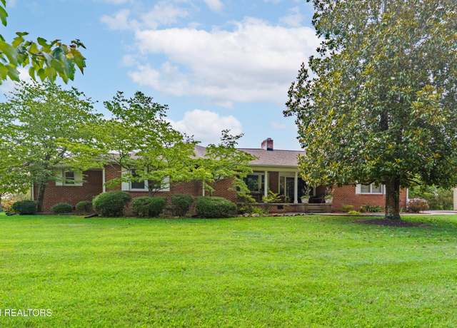 Property at 4222 Tazewell Pike, Knoxville, TN 37918, 3 beds, 3 baths
