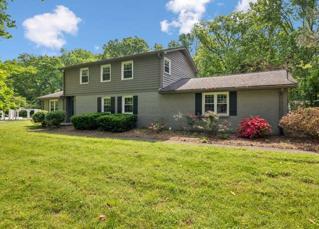 Property at 1204 Warner Ct, Brentwood, TN 37027, 4 beds, 2 baths