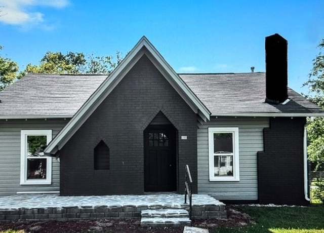 Property at 200 Tucker St, Decherd, TN 37324, 2 beds, 2 baths