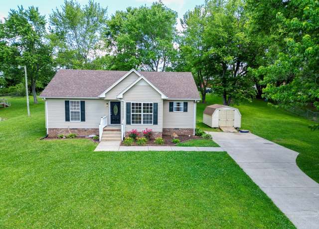 Property at 108 Valley Dr, Springfield, TN 37172, 3 beds, 2 baths