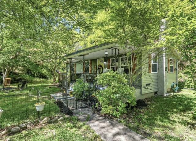Property at 2317 Brown Rd, Knoxville, TN 37920, 2 beds, 2 baths