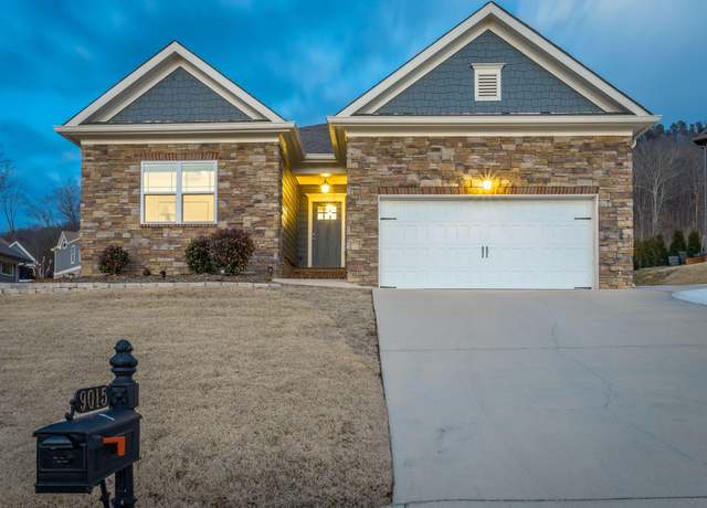 Property at 9015 Bear Claw Xing, Ooltewah, TN 37363, 3 beds, 2 baths