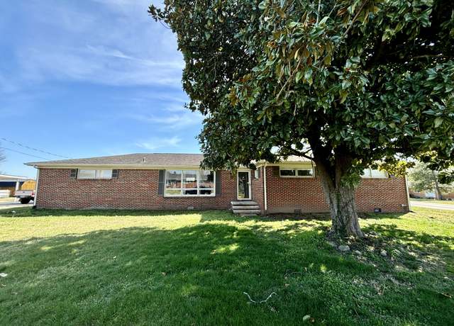 Property at 223 Cardinal Dr, Mcminnville, TN 37110, 4 beds, 2 baths