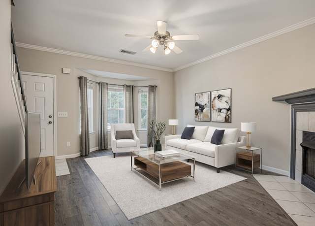 Property at 1101 Downs Blvd #209, Franklin, TN 37064, 2 beds, 1.5 baths