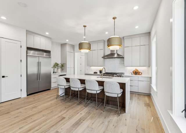 Property at 3135 Parthenon Ave Unit B, Nashville, TN 37203, 4 beds, 4.5 baths