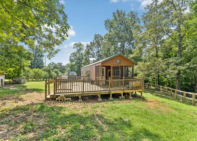 Property at 160 Pleasant View Ridge Rd, Indian Mound, TN 37079, 4 beds, 3 baths