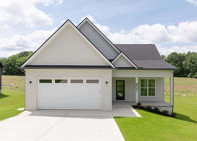 Property at 807 Oconner, Smithville, TN 37166, 3 beds, 2 baths