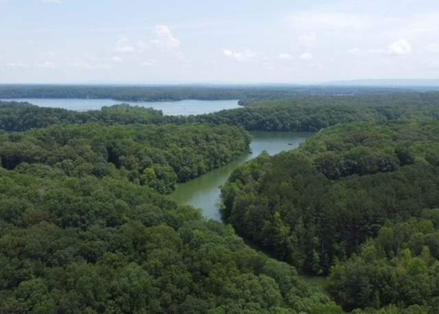 Property at 9 Summer Lake Ct, Winchester, TN 37398