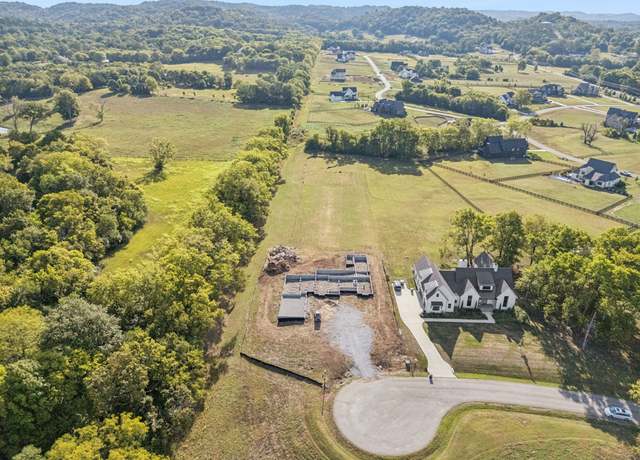 Property at 5220 Bond Springs Ct, Thompsons Station, TN 37179, 4 beds, 4.5 baths