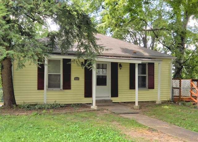 Property at 110 Wilmac St, Clarksville, TN 37040, 2 beds, 1 bath