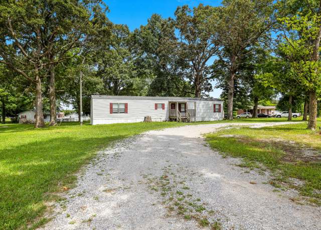 Property at 5705 Morgantown Rd, Russellville, KY 42276, 3 beds, 2 baths