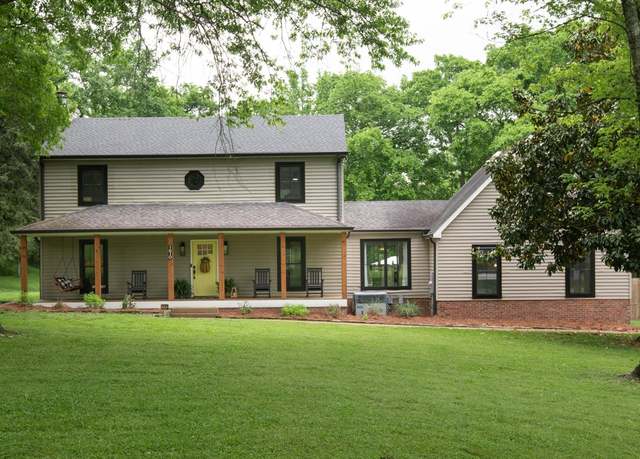 Property at 1610 Anderson Rd, Hendersonville, TN 37075, 3 beds, 3.5 baths