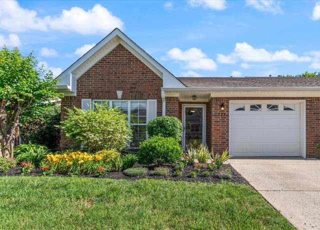 Property at 725 Forest Glen Cir, Murfreesboro, TN 37128, 2 beds, 2 baths