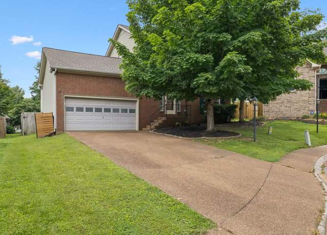 Property at 3453 Parkwood Ct, Hermitage, TN 37076, 3 beds, 2.5 baths