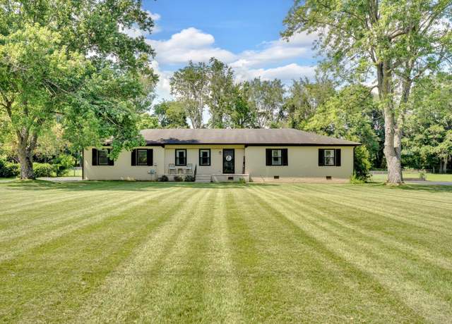 Property at 107 Lemont Ln, Tullahoma, TN 37388, 3 beds, 2 baths