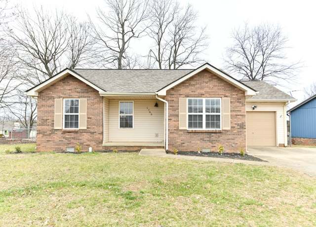 Property at 1765 Copperfield Ct, Clarksville, TN 37042, 3 beds, 2 baths