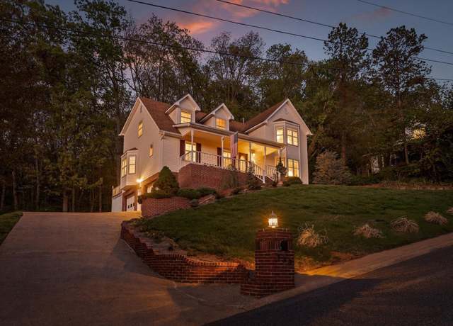 Property at 133 Southwood Cir, Ringgold, GA 30736, 4 beds, 2.5 baths